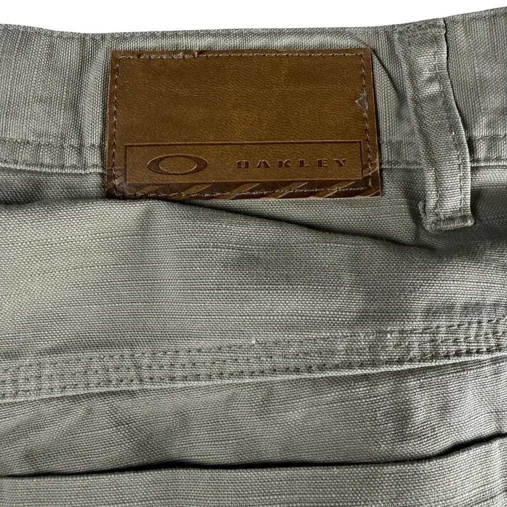 OAKLEY Shorts Mens 38 Khaki Fingerprint 2.8 Loose Fit Y2K Skate Golf 2006 NEW - Picture 11 of 13